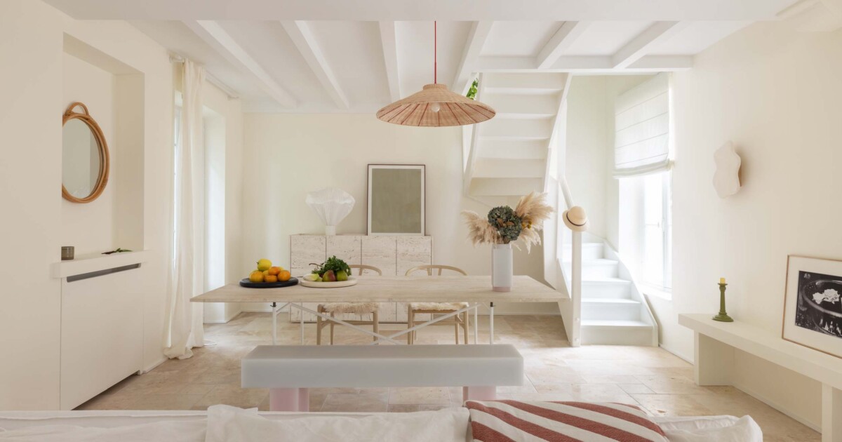 Pantone Cloud Dancer: 10 case con le pareti bianche