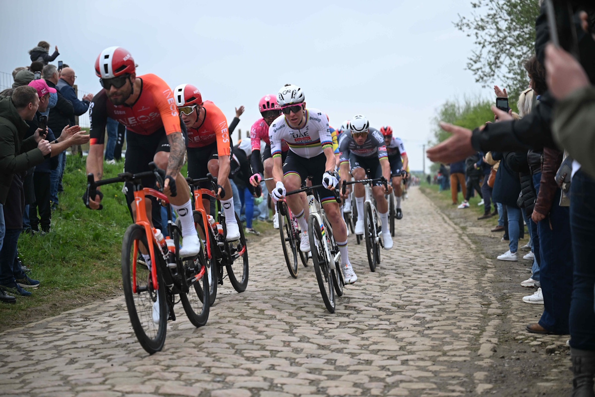 UAE Team Emirates XRG, Tadej Pogačar in ricognizione sul percorso della Roubaix: "Non ama perdere e non è abituato"