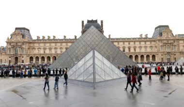 Parigi, allagata la sala Antichità egiziane del Louvre. 'Gravi danni'