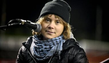 Greta Thunberg arrestata a Londra durante manifestazione pro-Pal