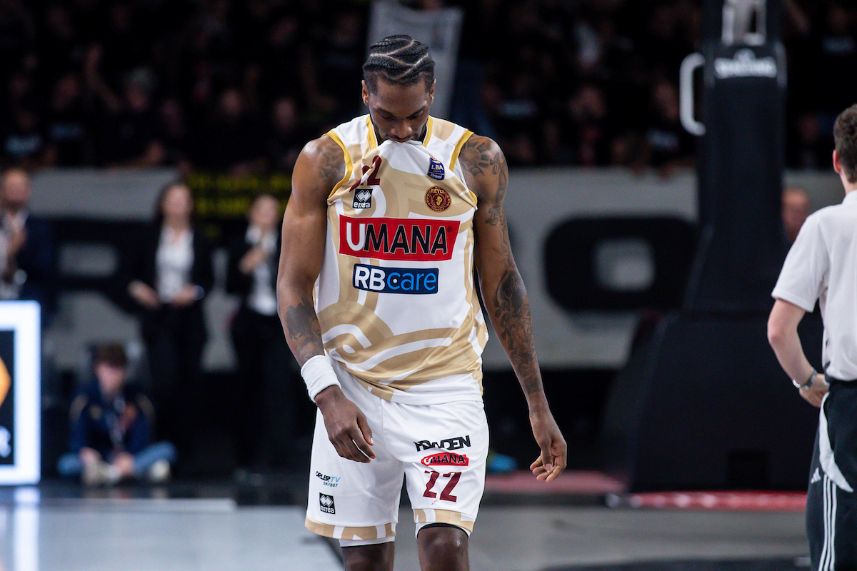 Reyer Venezia, tegola Jordan Parks: stop di un mese e big match a rischio