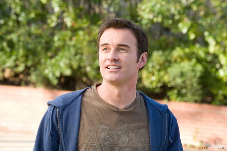 Julian McMahon