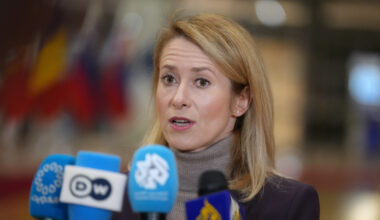 Sanzioni UE contro 12 analisti e giornalisti: propaganda per il Cremlino | Il Fatto Quotidiano