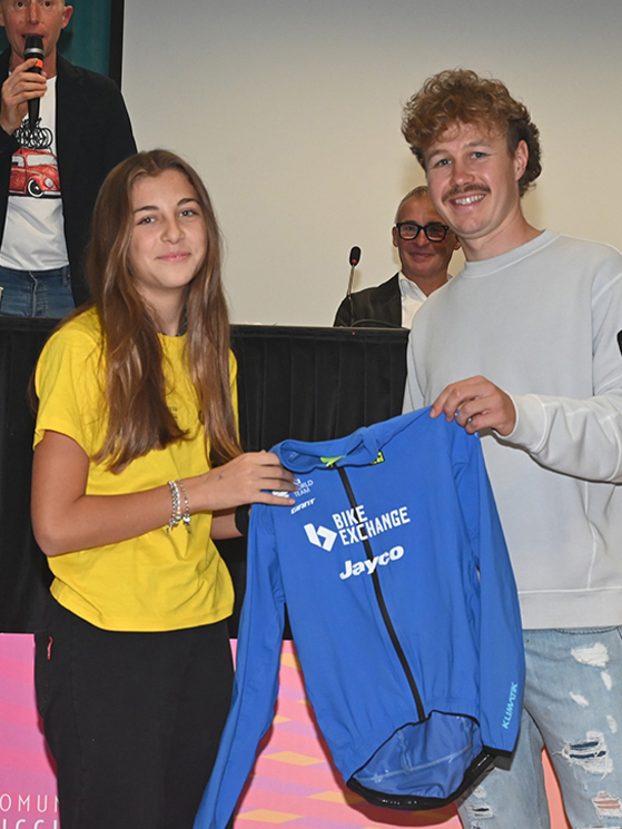 Avendo corso anche nel WorldTour, Alexander teme per il futuro dei più giovani che hanno troppe pressioni addosso