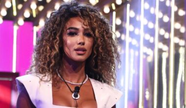 "M'è scappato il dito medio"