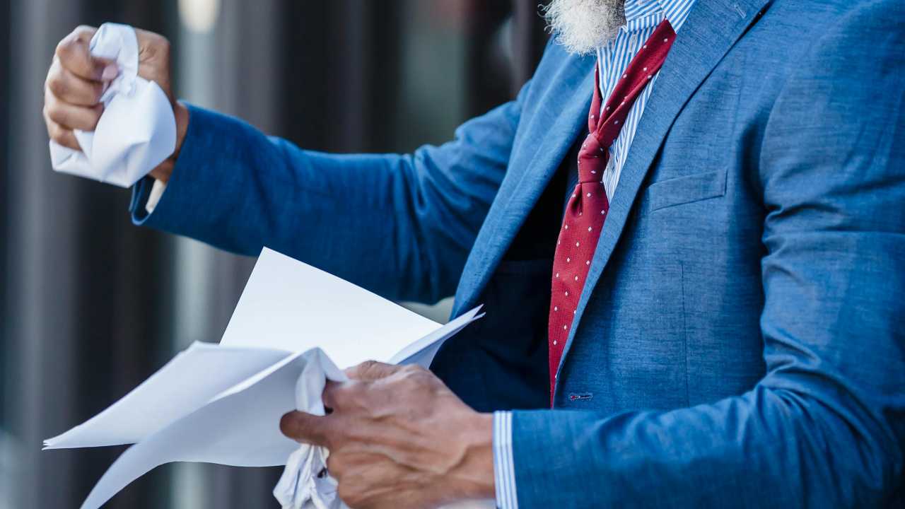 I re della pelletteria italiana a rischio chiusura: licenziamento nell'aria per 221 famiglie | Scattato l'allarme