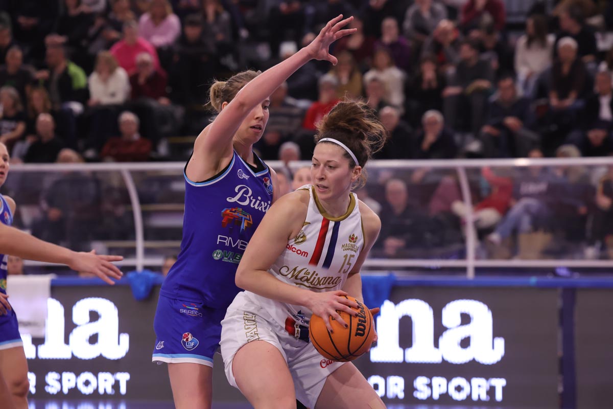 BASKET A1 - Magnolia sempre avanti, con Brescia vittoria senza patemi