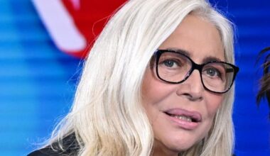 Mara Venier ricoverata in ospedale: "Finiamo l'anno così"