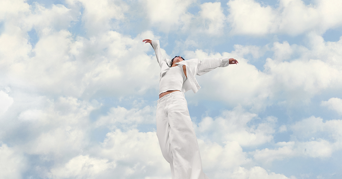 Il bianco sarà il colore del 2026 secondo Pantone