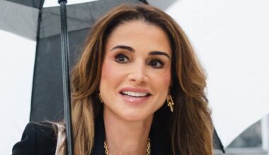 Rania di Giordania, il bellissimo ritratto di famiglia per gli auguri del nuovo anno