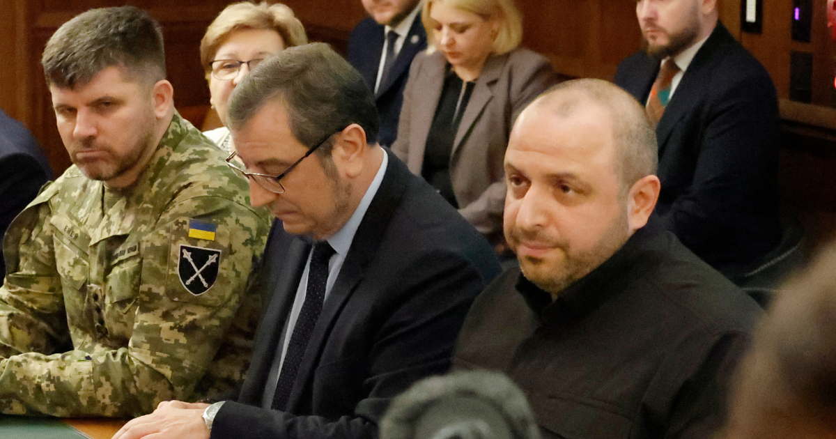 La Russia incrimina i vertici politici e militari dell’Ucraina: “Responsabili di genocidio nel… - Il Fatto Quotidiano