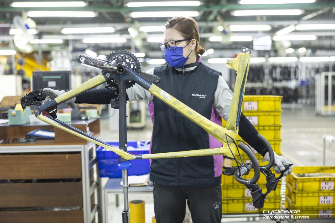 A Taiwan da Giant, a scoprire come nasce un telaio in carbonio