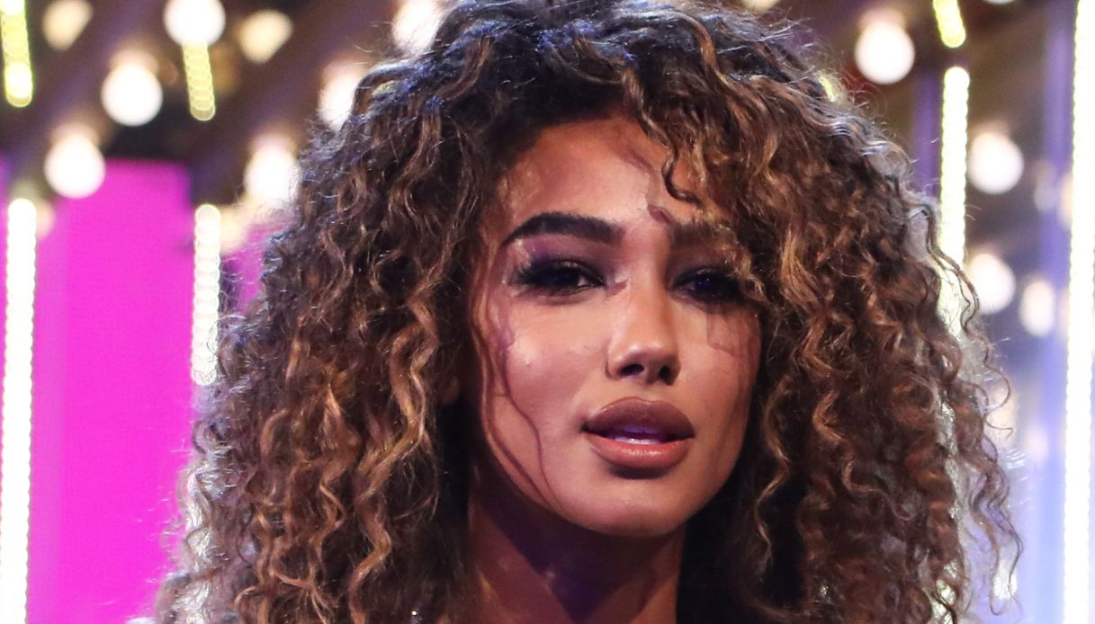 Samira Lui, nuova conduzione senza Gerry Scotti dopo il successo a La Ruota della Fortuna