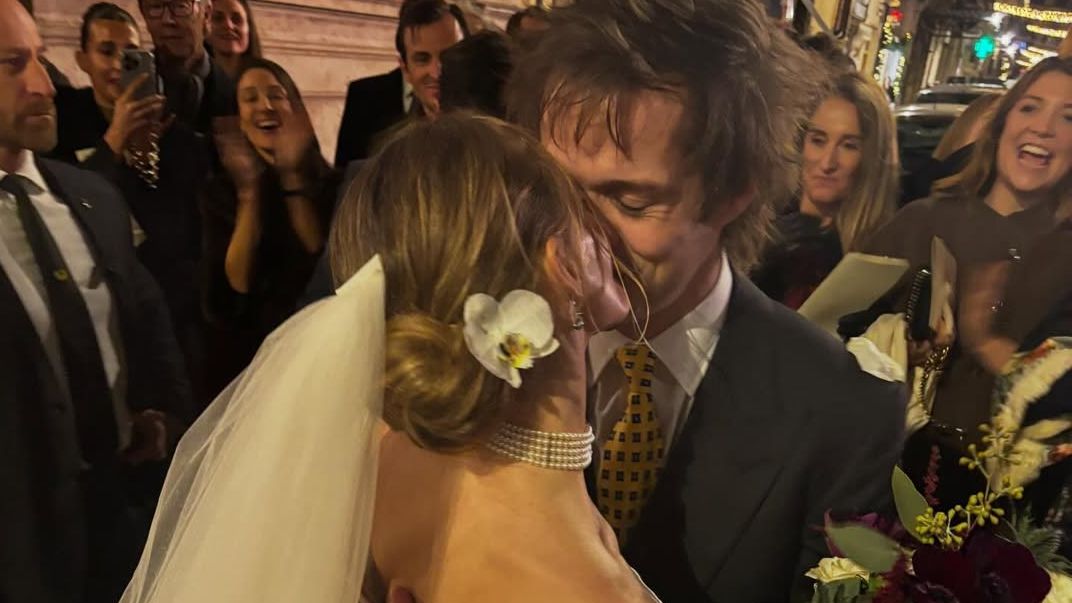 Il matrimonio di Virginia Asia Agnelli, fra memoria, stile e riservatezza in Toscana, a Villa Varramista