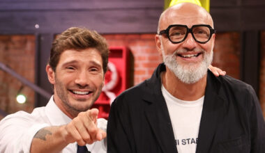 Affari Tuoi, De Martino scatenato con la concorrente: "Ho il batticuore"