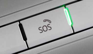 Il pulsante rosso di emergenza sulle auto è già obsoleto: cosa succede