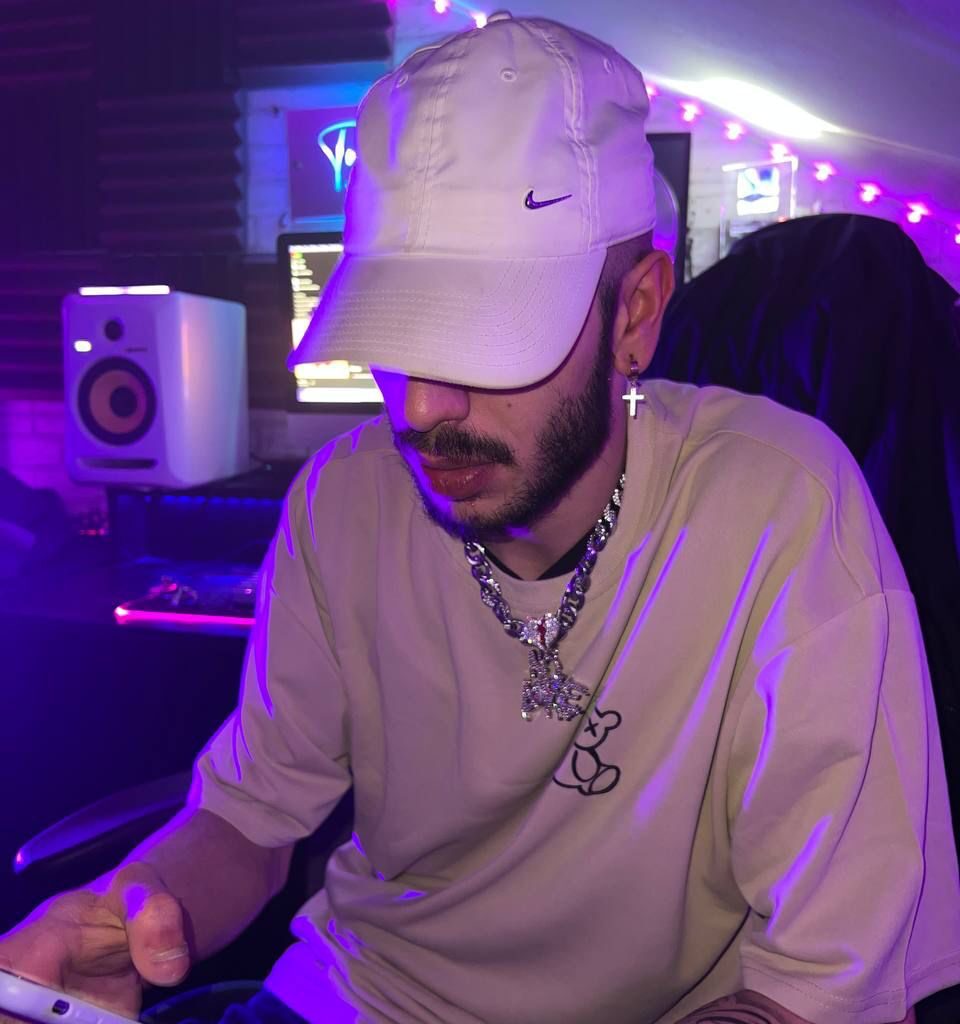 “Sempre con me”, il nuovo brano di Tomkey dedicato a una persona speciale