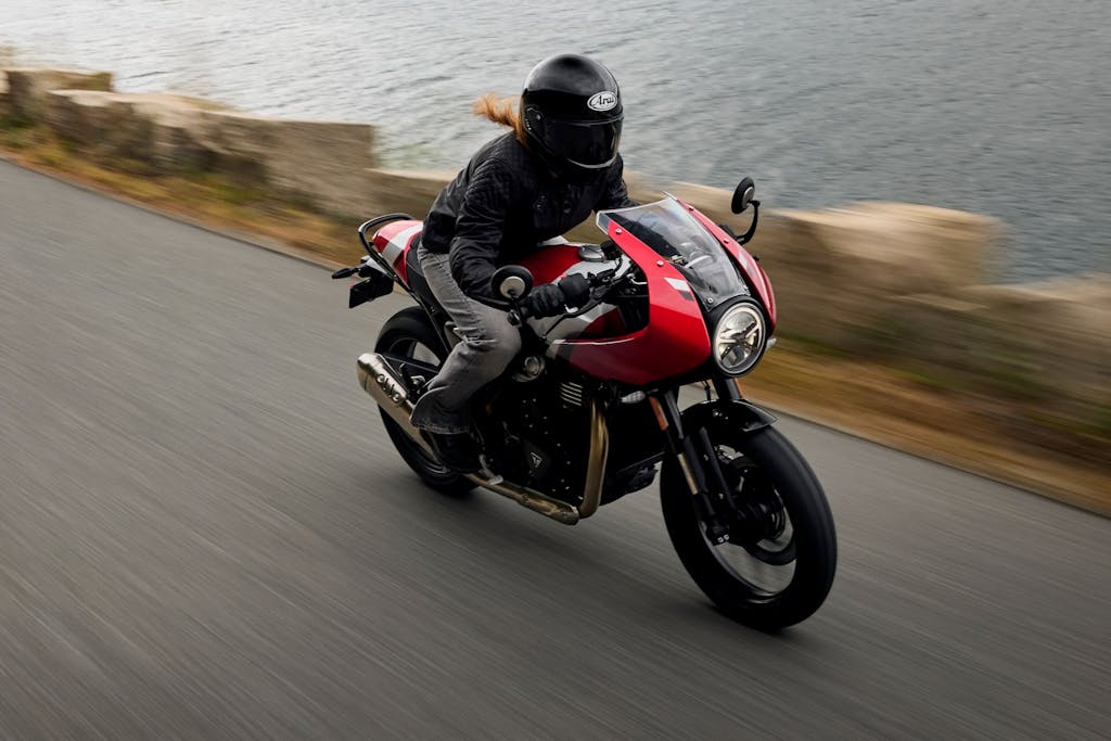 Triumph Thruxton 400