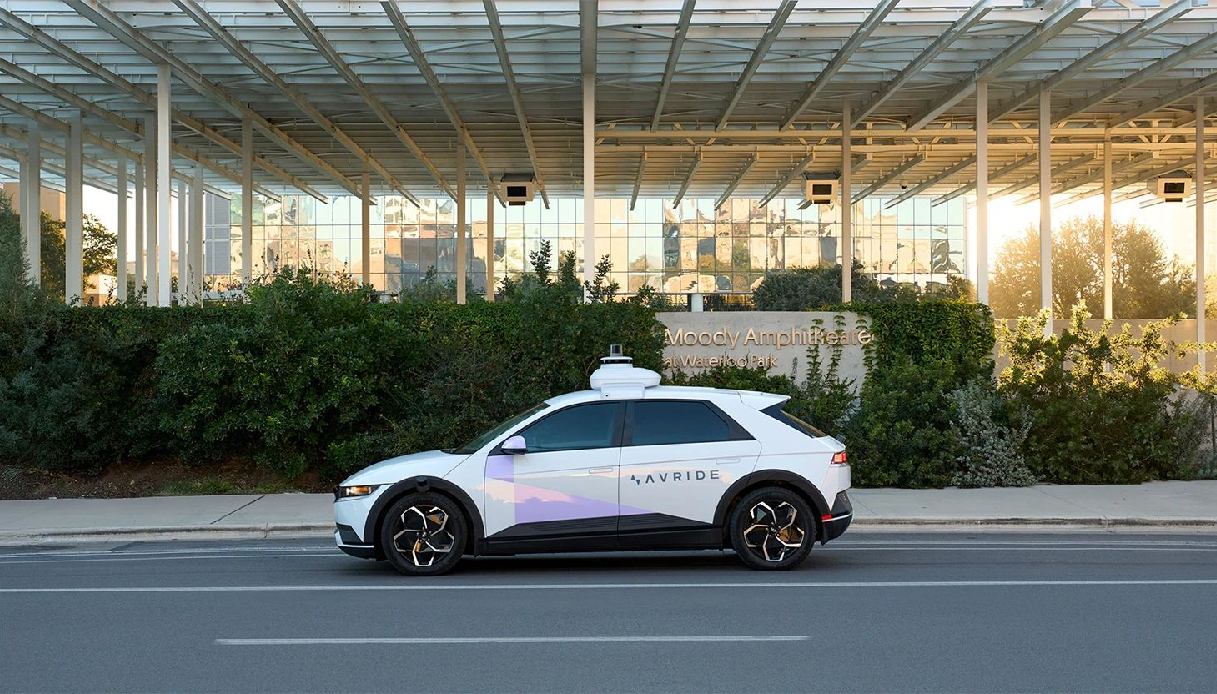 Uber lancia i veicoli autonomi, a Dallas il nuovo servizio di robotaxi