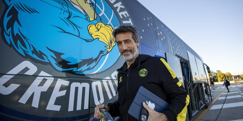 Vanoli Cremona cerca conferme contro Napoli in trasferta