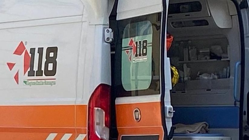 Tragedia a Gavello, 45enne si schianta con la moto appena comprata