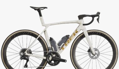 Trek Madone SLR 7: top di gamma con un montaggio "accurato"