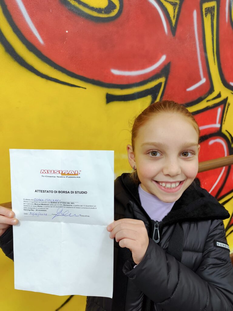 Pianeta Cipriani su Rai 2: tra i giovani talenti anche la piccola Chiara Semeraro dello Studio 54 - Osservatorio Fasano Pianeta Cipriani su Rai 2: tra i giovani talenti anche la piccola Chiara Semeraro dello Studio 54 - Osservatorio Fasano