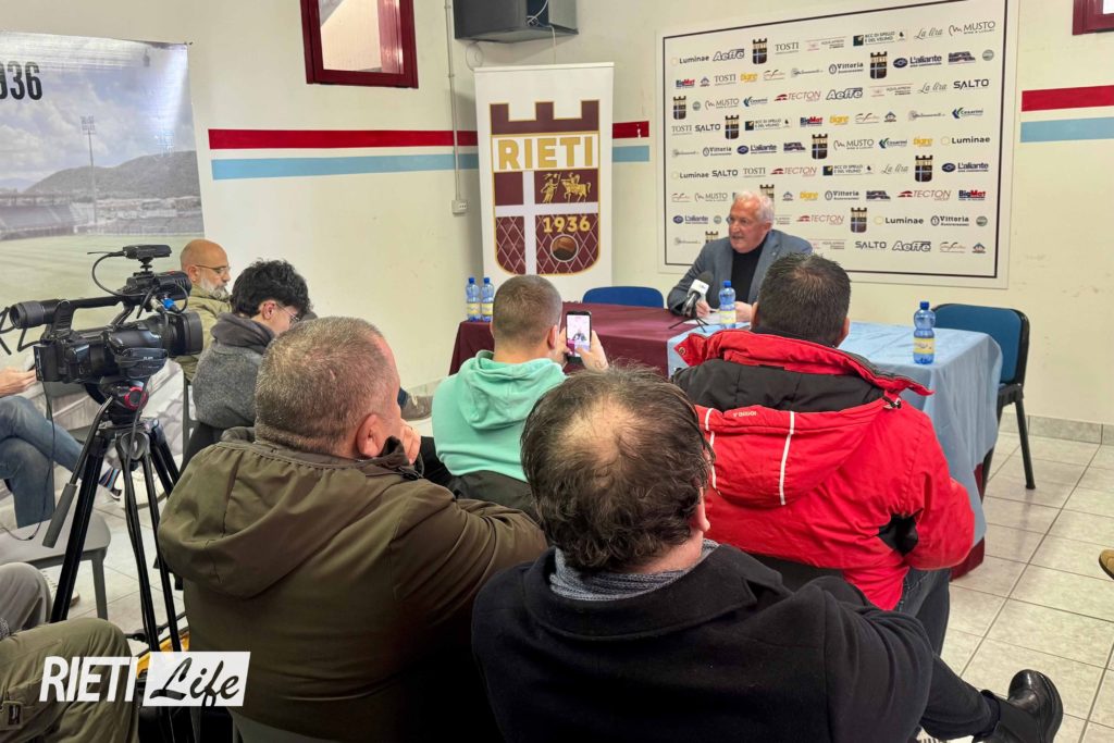 Leoncini senza freni: “La partita di rugby non si farà allo Scopigno. Mestichelli non conosce il mondo sportivo. Amministrazione fa solo danni”
