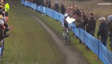 X2O Trofee, uno spettatore fuma in faccia a Van Der Poel durante la gara (VIDEO)