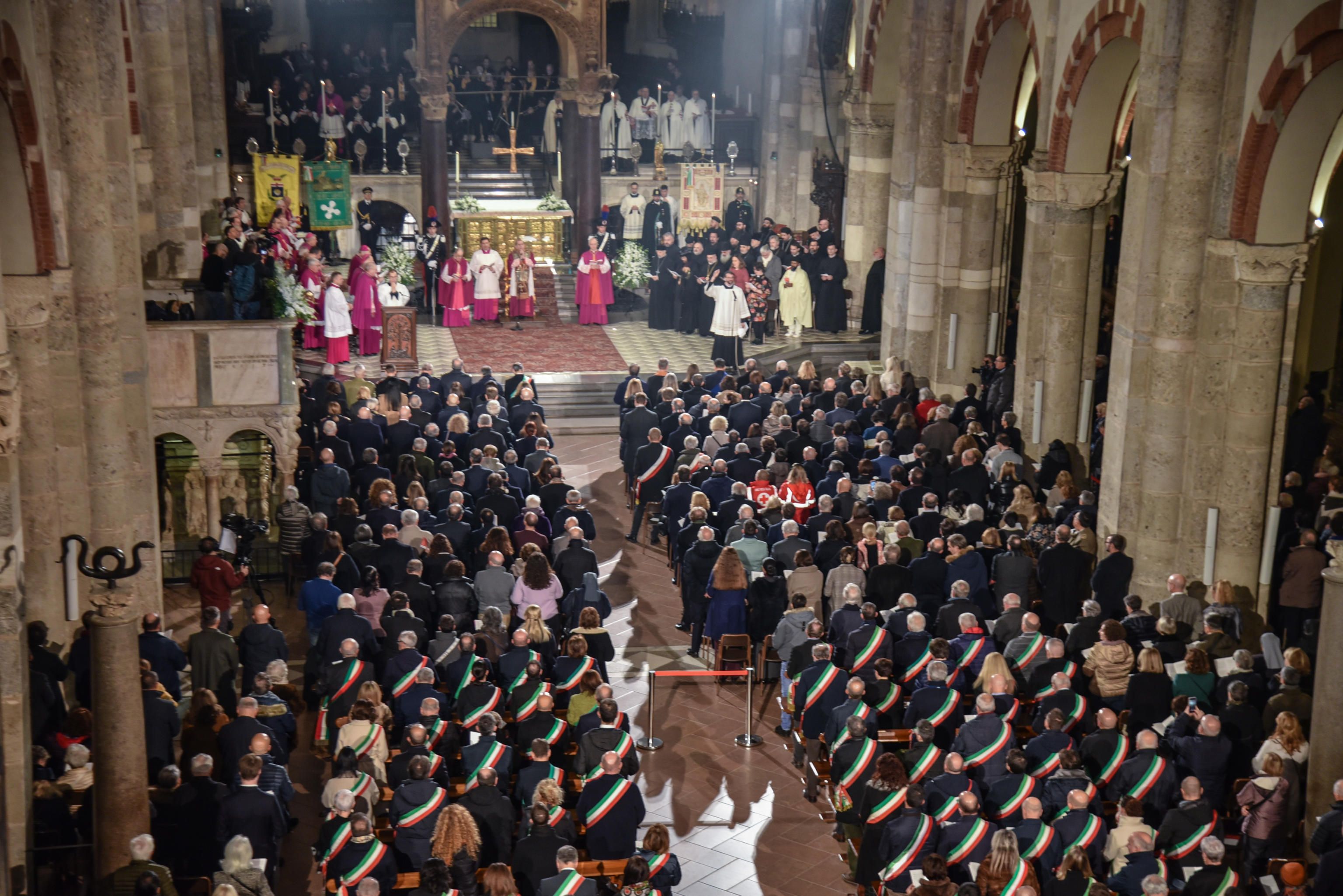 La Basilica di Sant'Ambrogio durante il Discorso alla Città