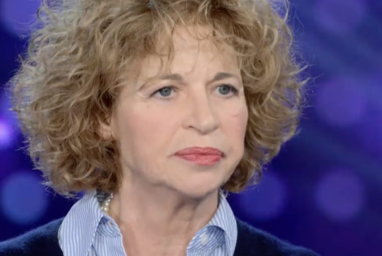 "Mi sono tolta 5 anni d'età perché me l'hanno suggerito. Dicevano che dopo i 40 per un'attrice è difficile lavorare. Ora ne ho quasi 76 e non ho mai lavorato tanto": parla Anna Galiena