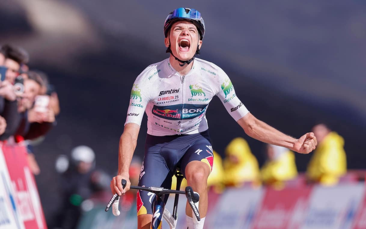 Giro d'Italia 2026, Red Bull: Evenepoel non ci sarà, occasione per Giulio Pellizzar