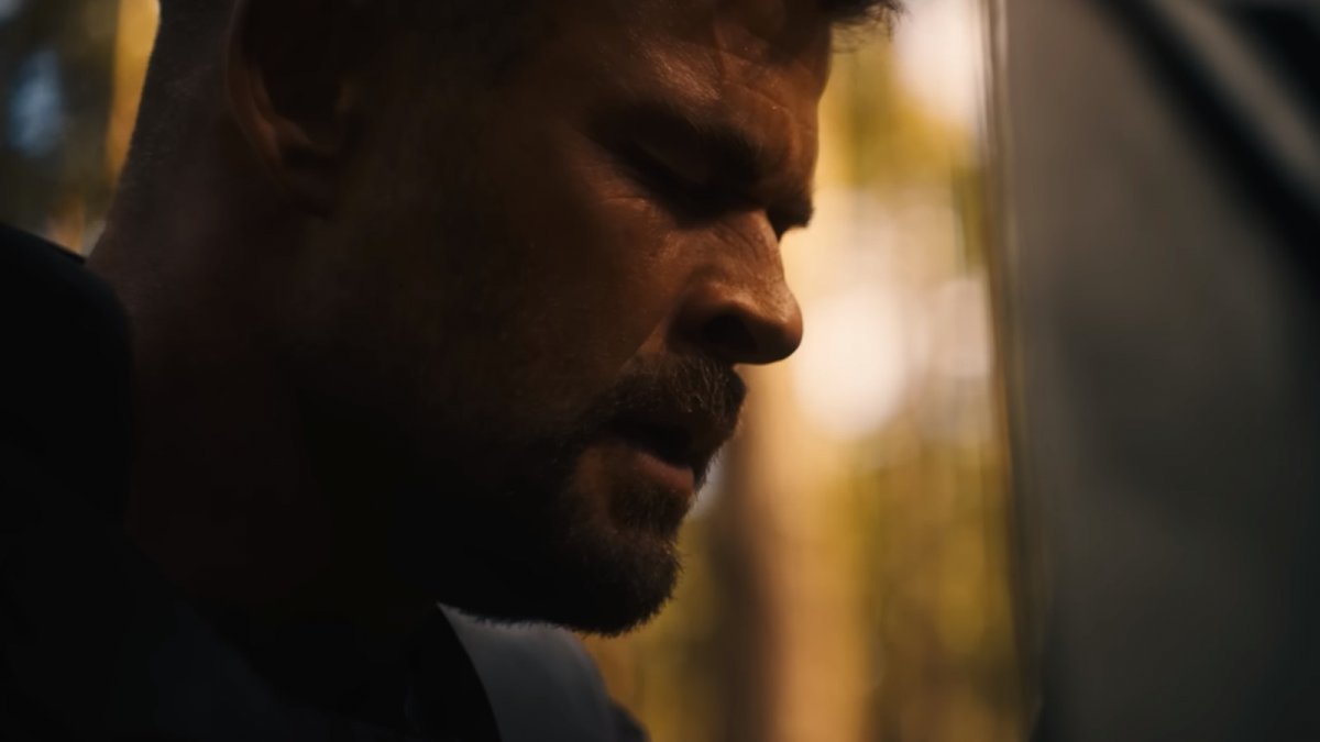 Doomsday, Thor invoca l'aiuto del padre Odino nel nuovo teaser