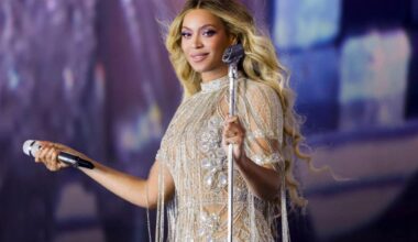 Beyoncé, secondo la classifica di Forbes la cantante è diventata miliardaria I Sky TG24