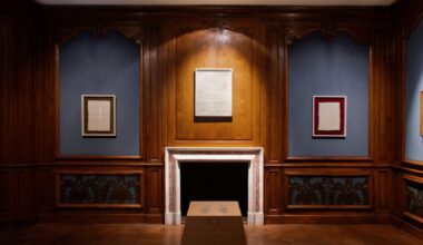 Bernardo Strozzi e Piero Manzoni. Due maestri dell&rsquo;arte italiana sono a confronto a Milano