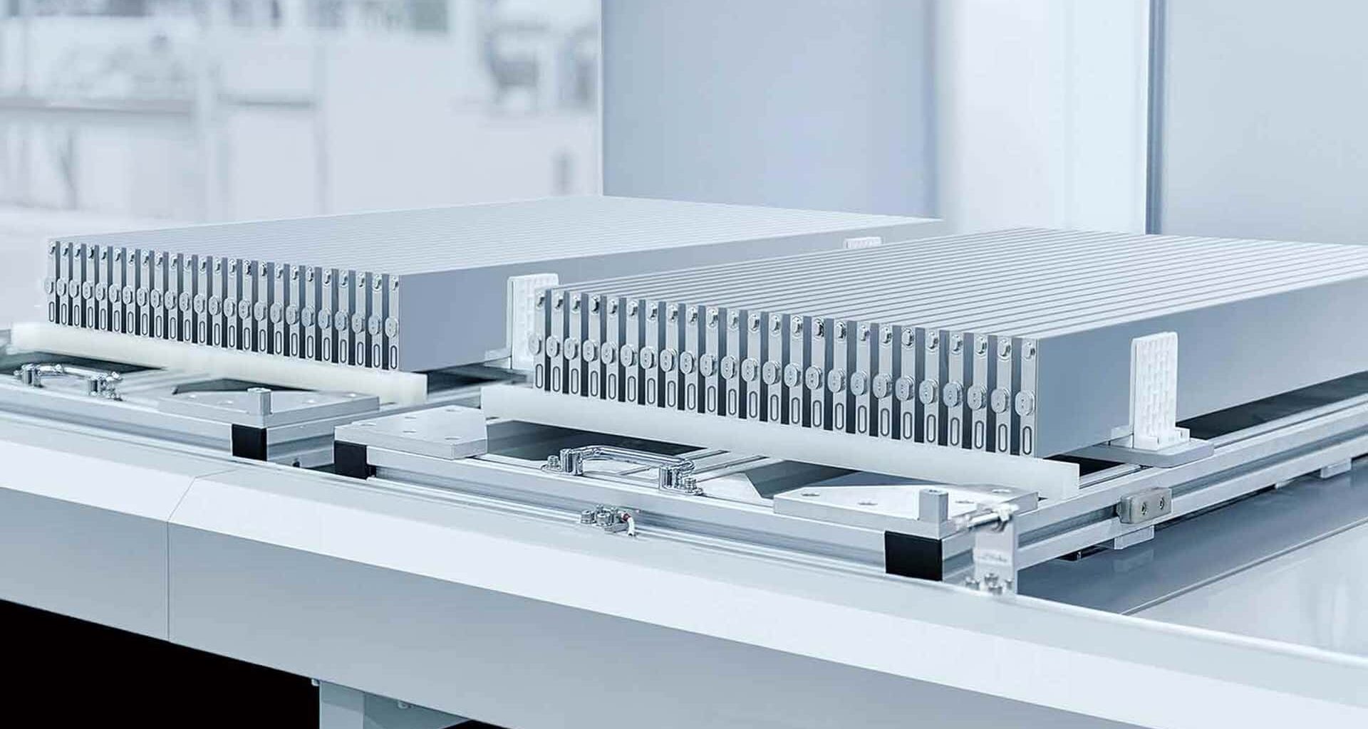 Avviata la produzione di batterie allo stato solido per BYD