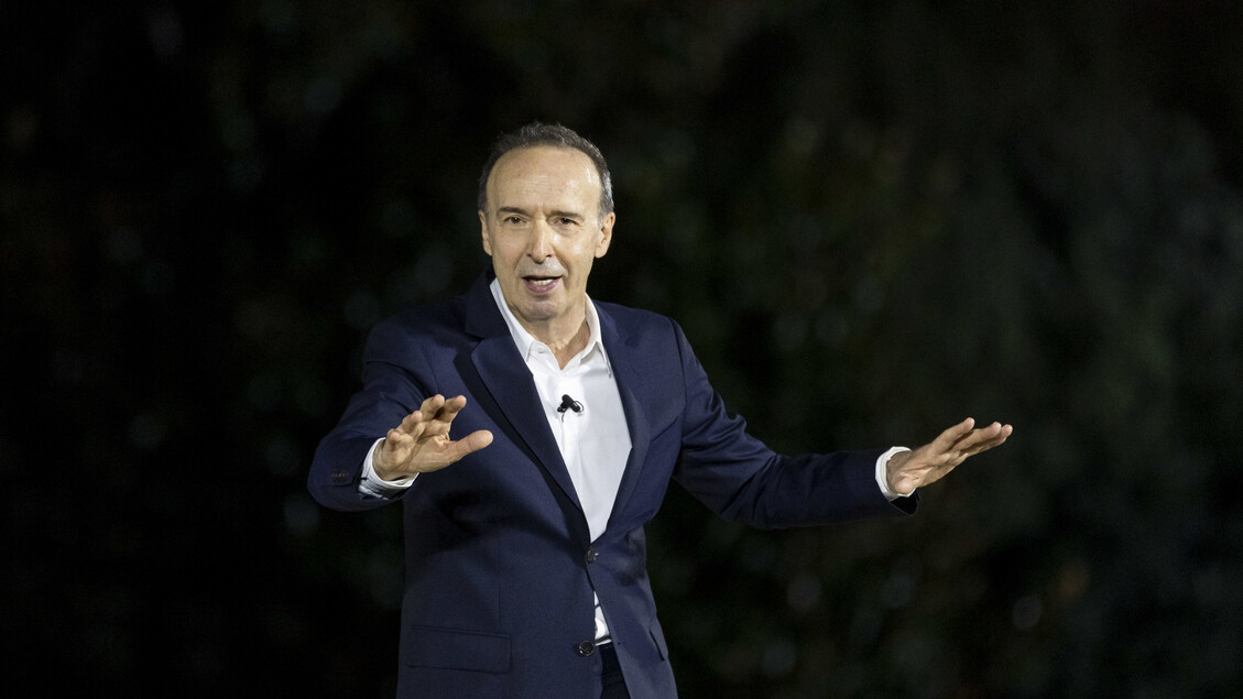Benigni, il monologo su San Pietro sfiora i 4 milioni con il 24.4% - Ultima ora