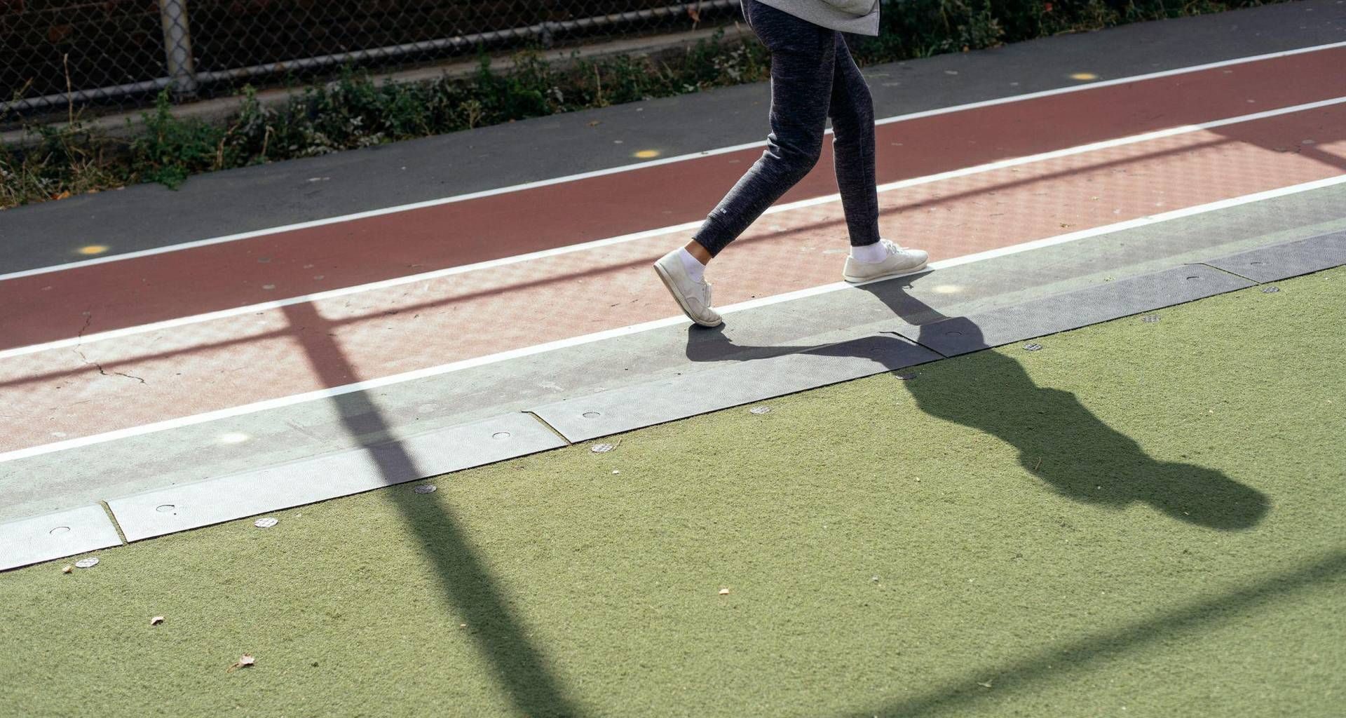 Il 'falso mito' dei 10mila passi, quanto bisogna camminare davvero per cuore e cervello