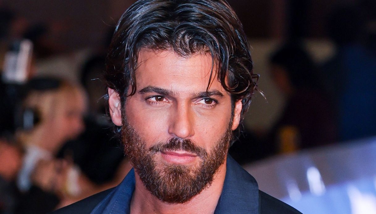 Can Yaman a Sanremo (8), gaffe su Freddie Mercury (2)
