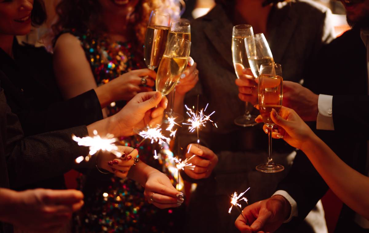 Capodanno 2026 al Mercato Centrale Torino: musica, brindisi e tavoli riservati