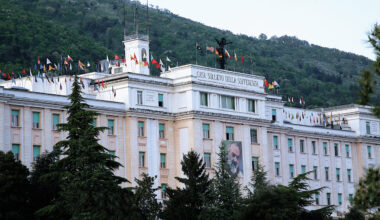 diffide, fiaccolata e sciopero generale