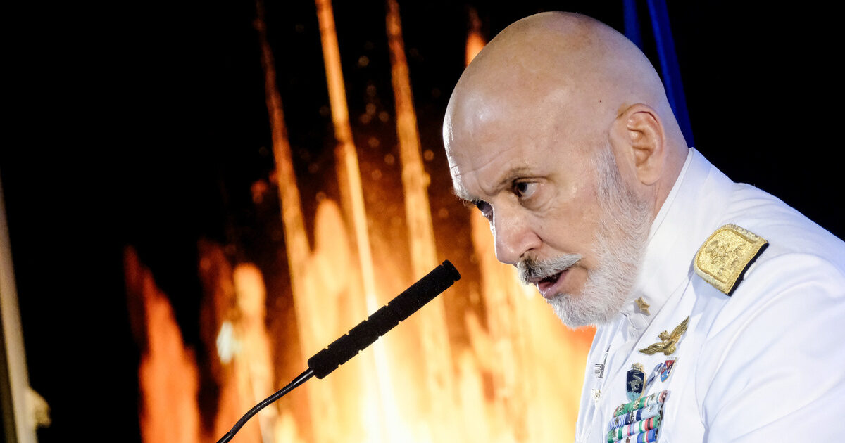 NATO valuta attacco preventivo contro Russia: l'annuncio di Cavo Dragone