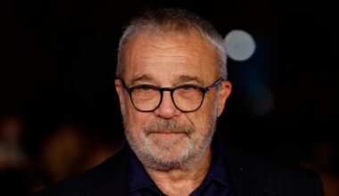 Verissimo, Claudio Amendola in lacrime per Antonello Fassari: "Ci è stato vicino"