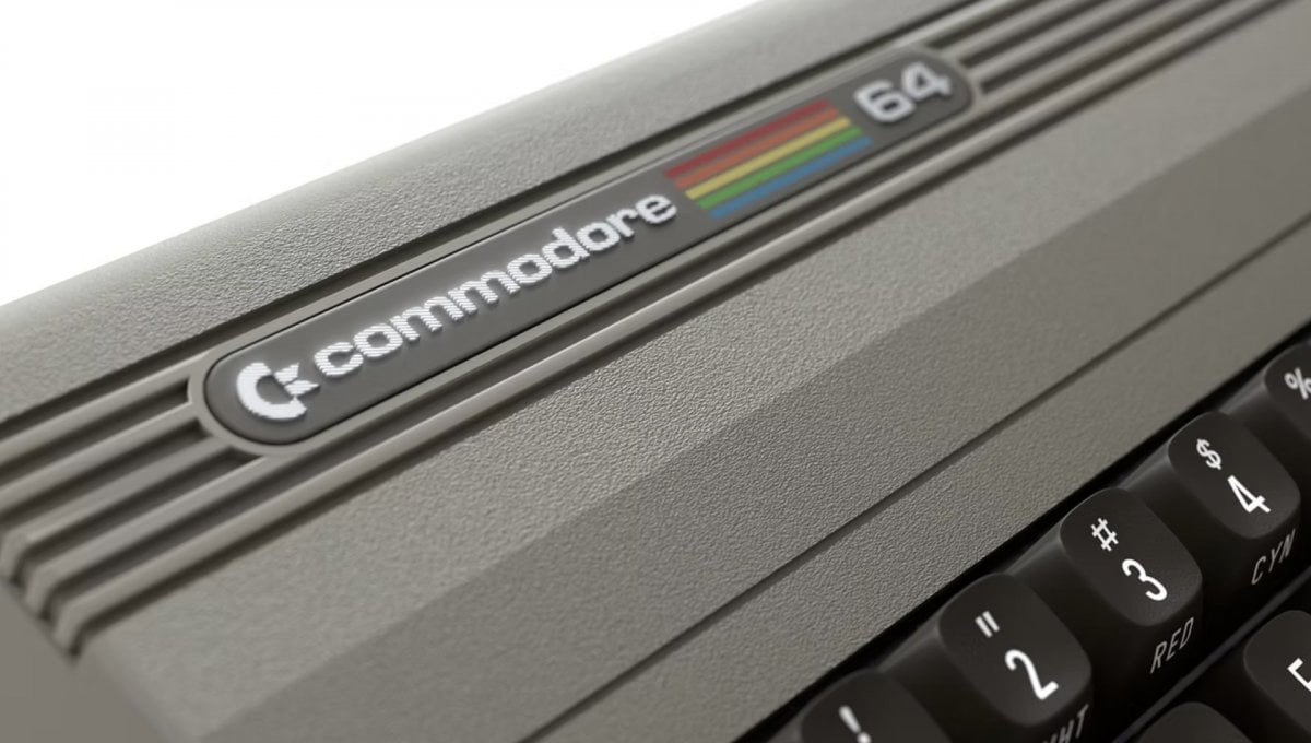 Commodore International contrattacca e sostiene che i trademark di Commodore Industries non siano validi