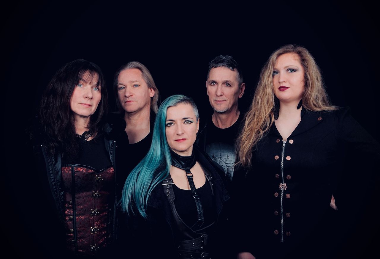 il nuovo singolo “The Maelstrom“, il nuovo album a gennaio