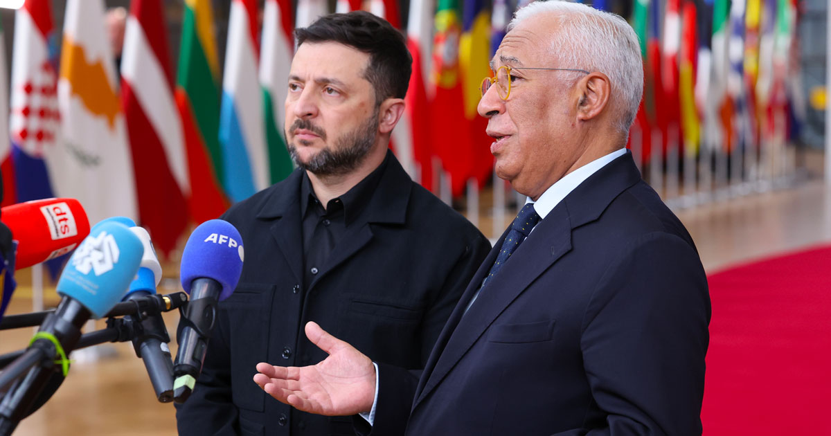 Trump: "Deluso da Zelensky, non ha letto la mia proposta di pace". Il presidente ucraino: "Sul Donbass non c'è una visione comune"