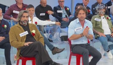 Mercoledì 17 dicembre - Uomini e donne Le puntate | Witty TV - Witty TV