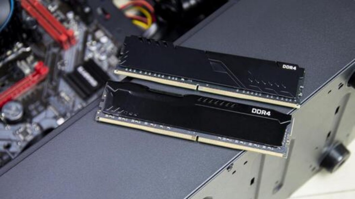 La crisi delle RAM spinge ASUS e rilanciare le piattaforme DDR4: un passo indietro forzato