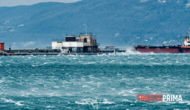 Vigilia all'insegna della bora, oltre 40 interventi dei pompieri