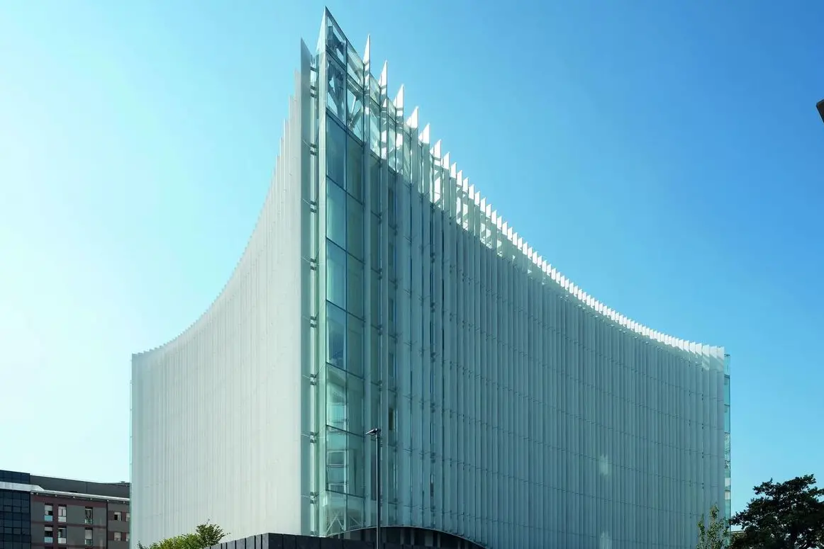 Dopo i giorni di caos nell’Iceberg. La Procura verso un’inchiesta. Il San Raffaele si affida a Zangrillo